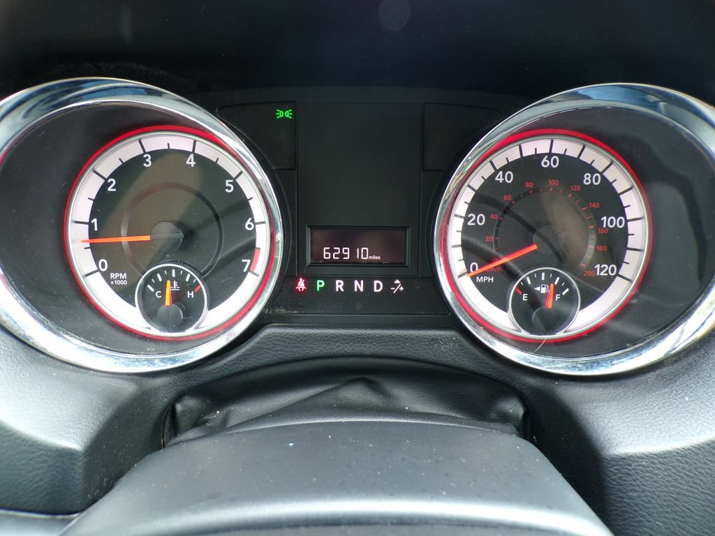 Used 2018 Dodge Grand Caravan SE w/ UConnect Hands-Free Group FWD image 27