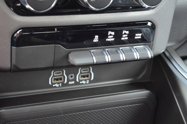 New 2025 RAM 1500 Big Horn image 27