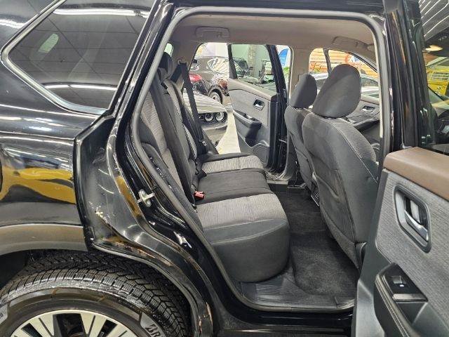 Used 2021 Nissan Rogue SV FWD image 35