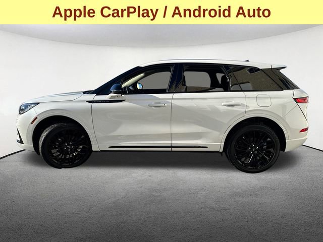 Used 2025 Lincoln Corsair AWD w/ Equipment Group 101A image 6