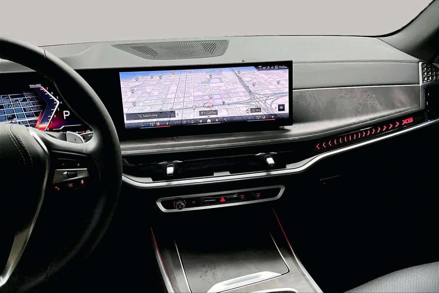 Used 2024 BMW X5 xDrive40i AWD/4WD image 6