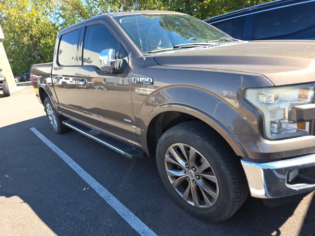 Used 2015 Ford F150 Lariat w/ Equipment Group 502A Luxury AWD/4WD image 4