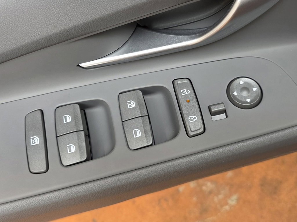 New 2026 Hyundai Elantra SEL Sport image 20