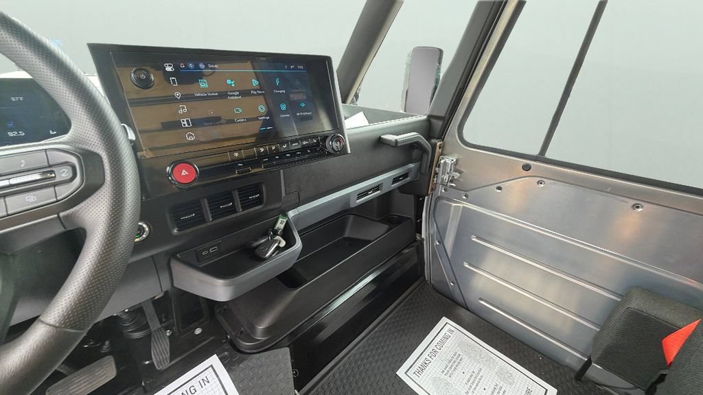 Used 2024 Chevrolet Brightdrop 400 w/ Commercial Equipment Package AWD/4WD image 20