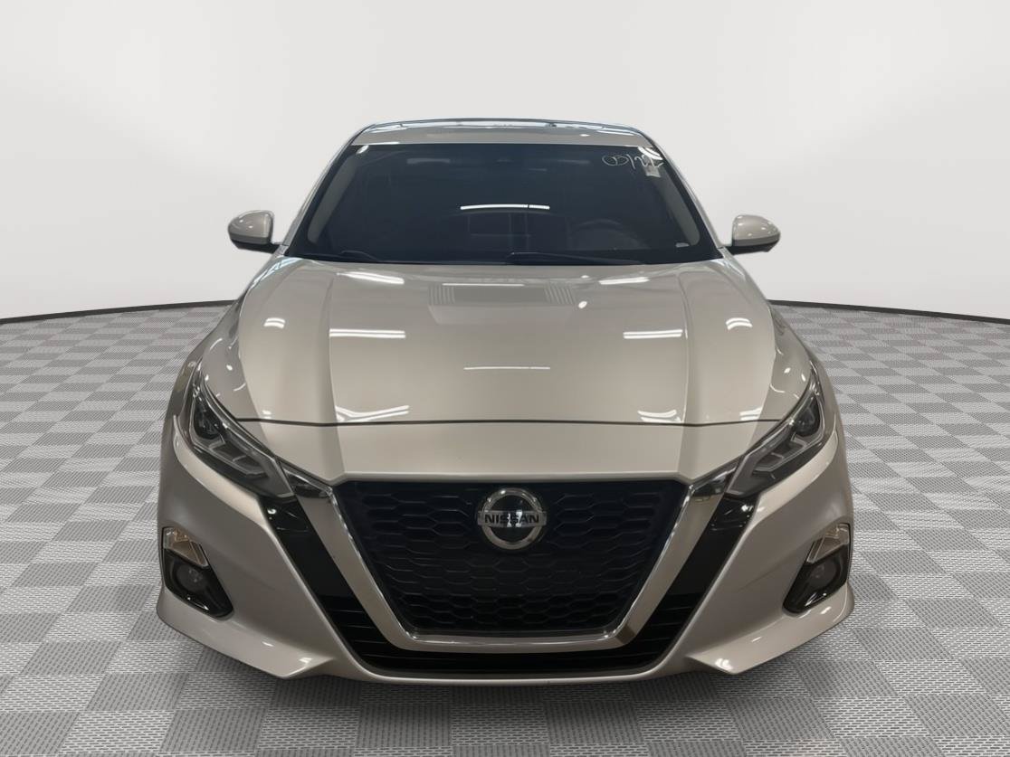 Used 2020 Nissan Altima 2.5 Platinum AWD/4WD image 3
