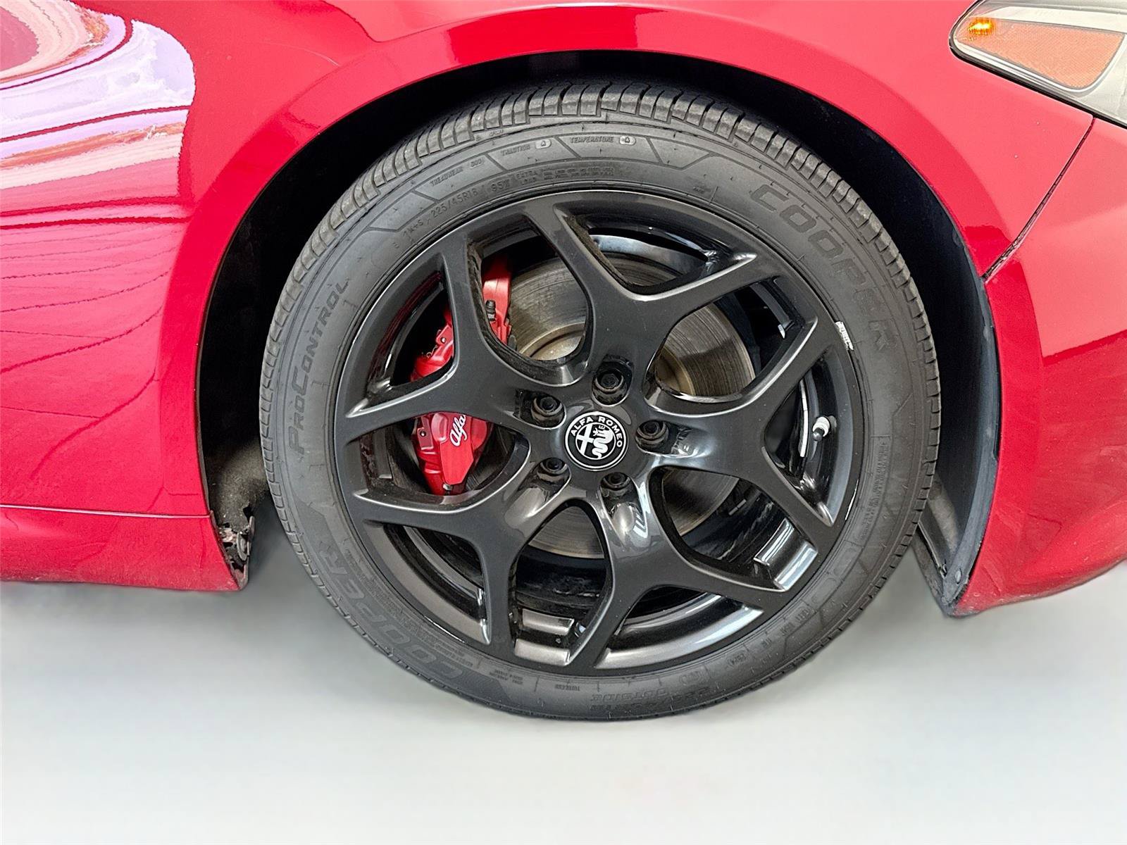 Used 2022 Alfa Romeo Giulia Ti w/ Active Assist Plus Package RWD image 34