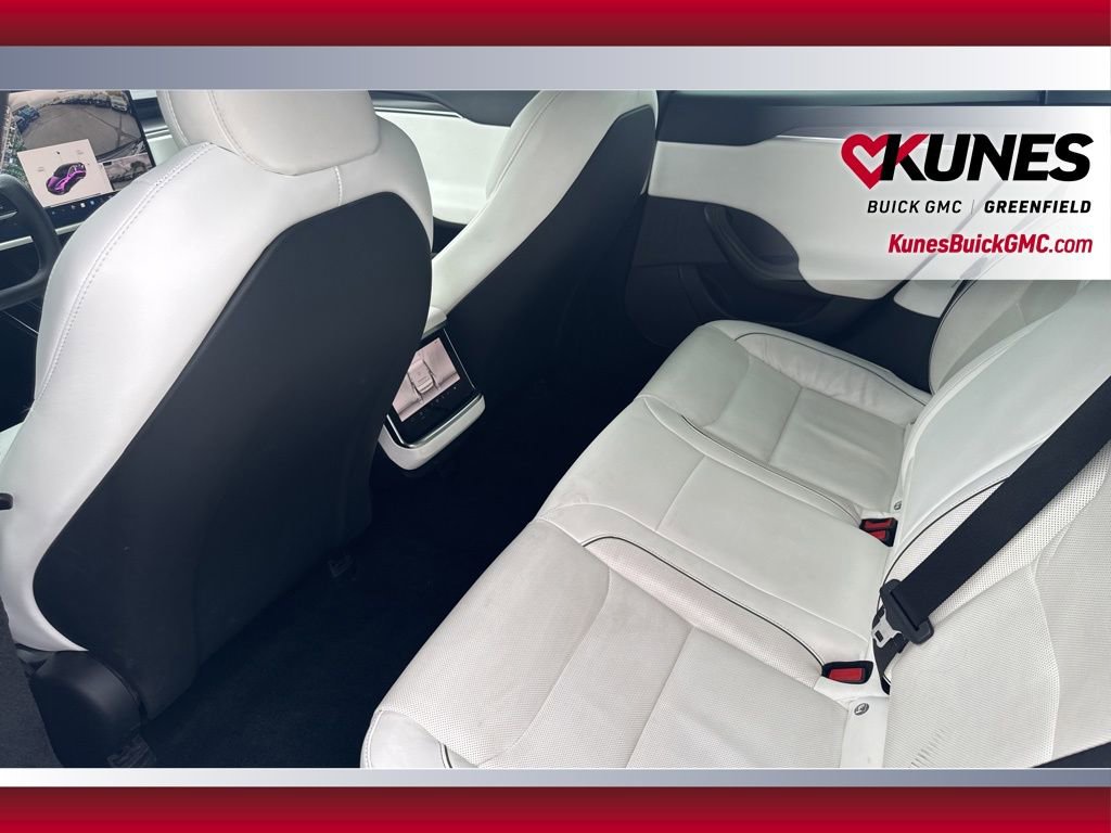 Used 2022 Tesla Model S Plaid image 33