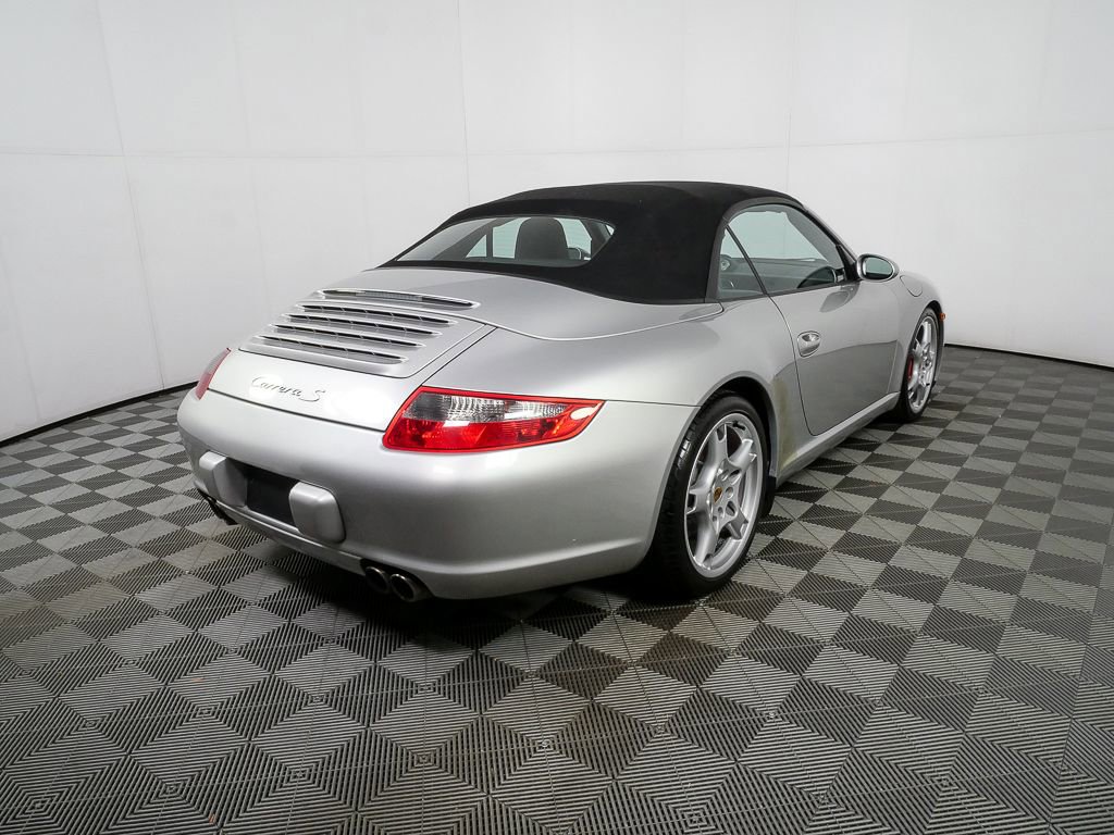 Used 2005 Porsche 911 Carrera S RWD image 27