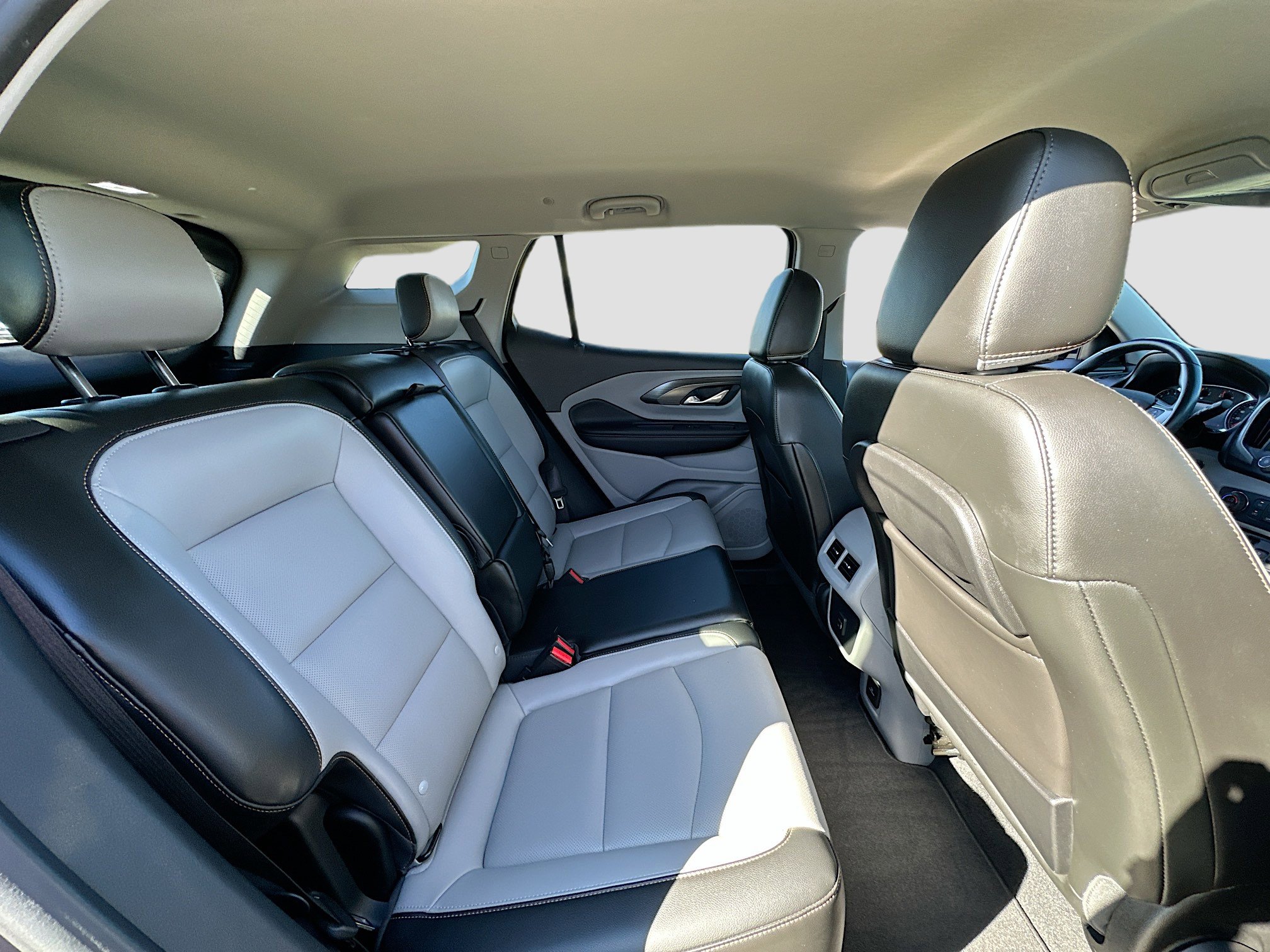 Used 2020 GMC Terrain SLT w/ Preferred Package image 24