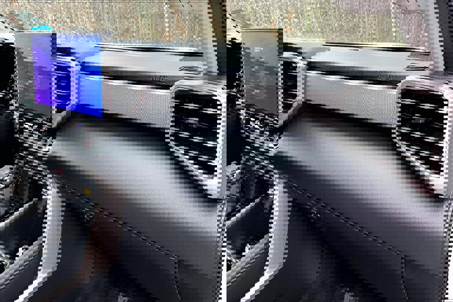 Used 2023 Toyota Tundra Limited image 17