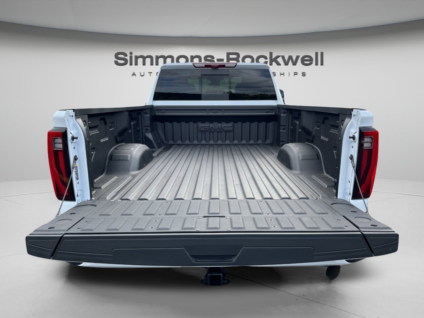 New 2026 GMC Sierra 3500 Denali w/ Technology Package AWD/4WD image 12