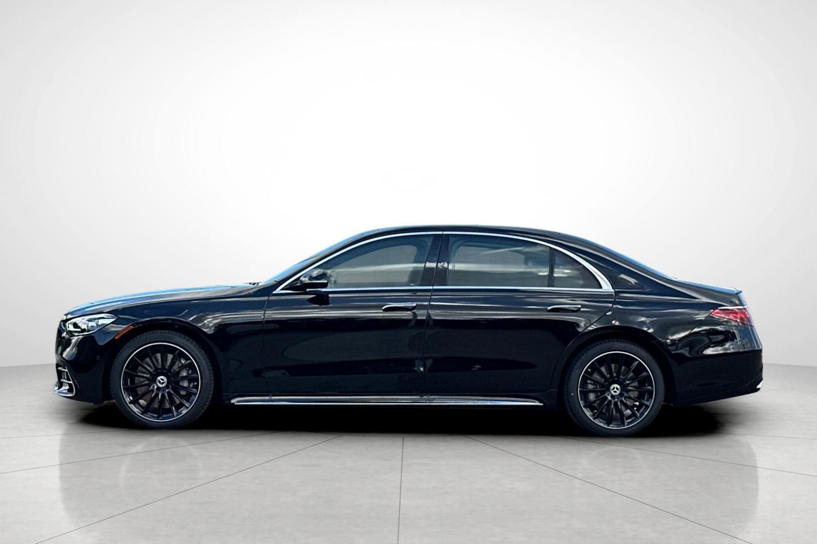 New 2026 Mercedes-Benz S 580 4MATIC Sedan image 29