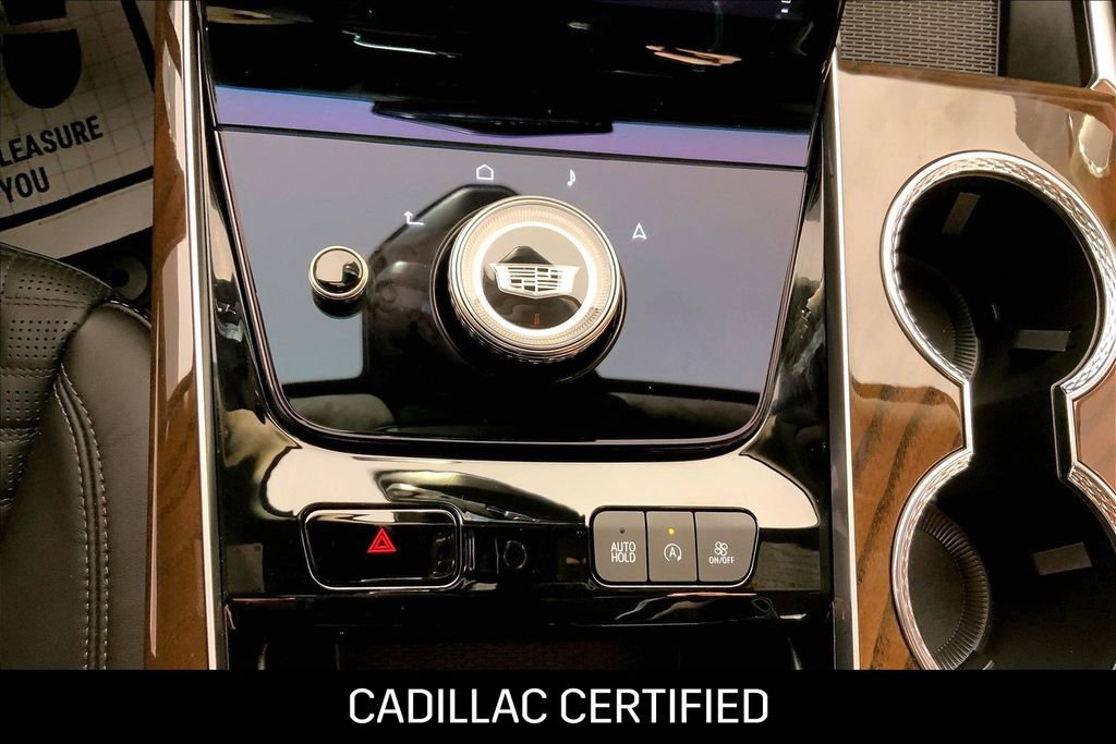 Used 2026 Cadillac Escalade ESV Platinum Sport image 37