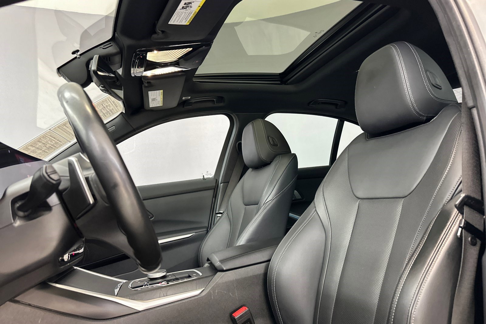 Used 2023 BMW 330e w/ M Sport Package image 15