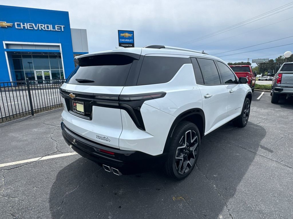 Used 2025 Chevrolet Traverse High Country image 6