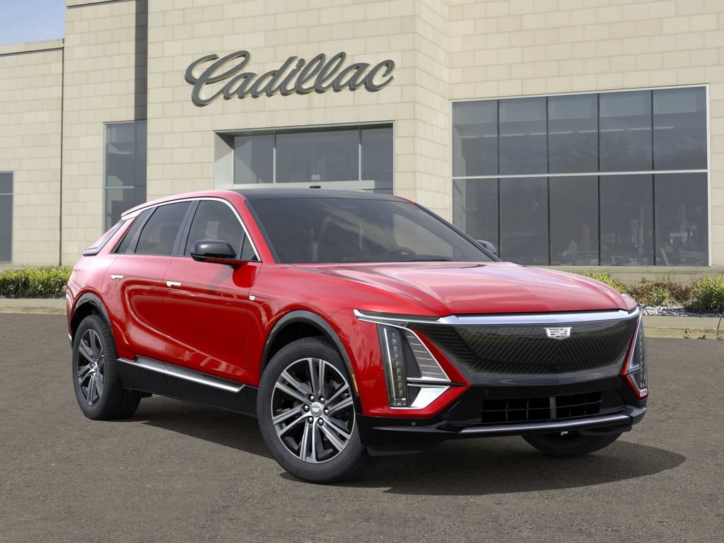 New 2026 Cadillac Lyriq Luxury w/ LPO, Floor Liner Package AWD/4WD image 7