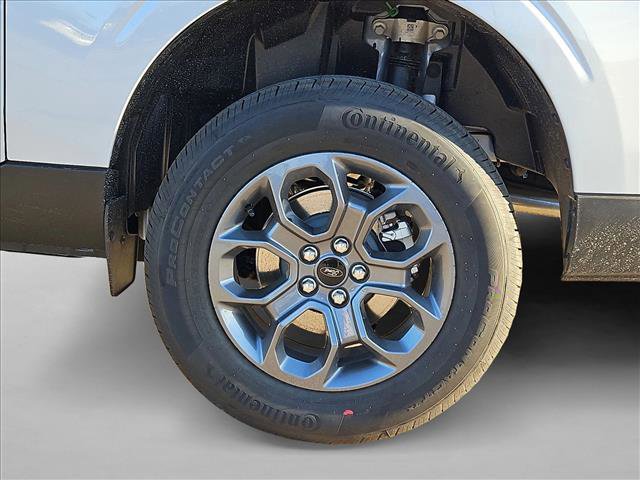 New 2026 Ford Maverick XLT image 10