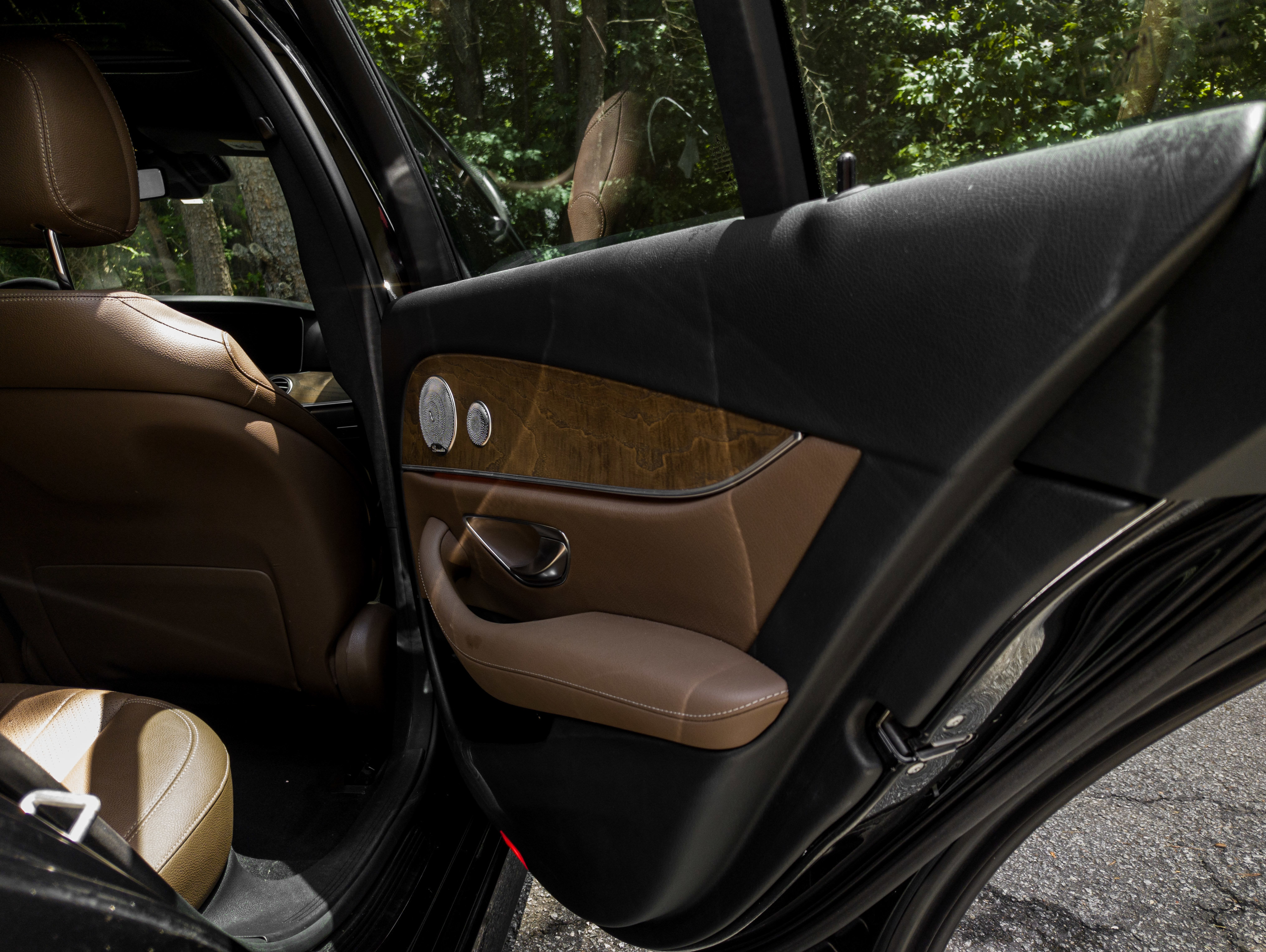 Used 2017 Mercedes-Benz E 300 4MATIC image 18