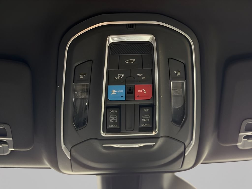 Used 2022 Jeep Grand Cherokee L Laredo AWD/4WD image 41