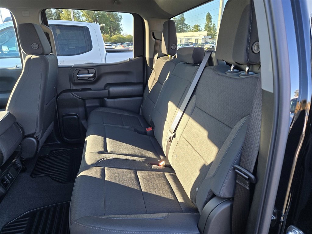 New 2026 Chevrolet Silverado 1500 Custom image 4