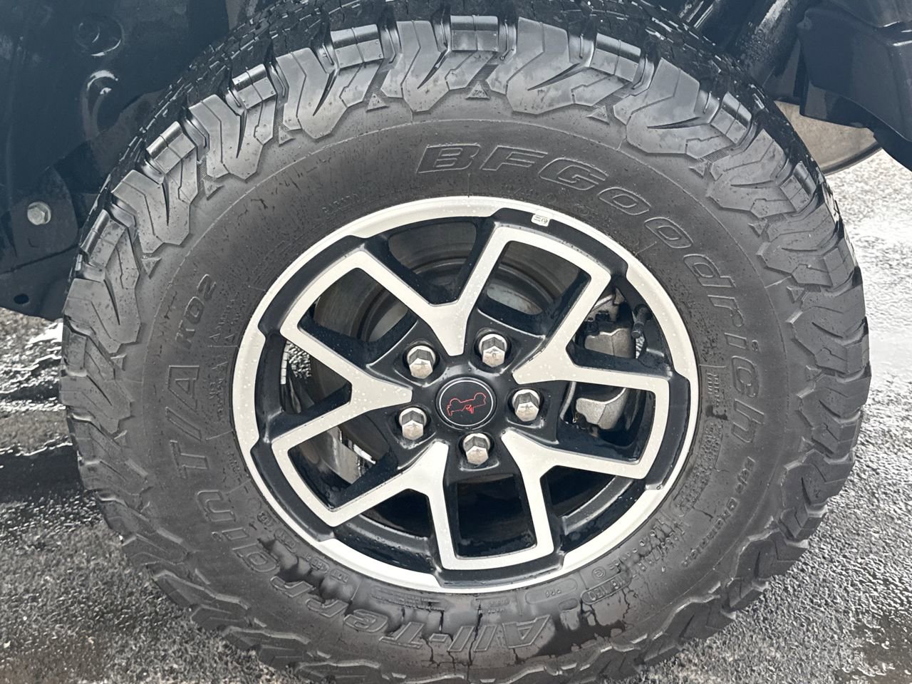 Certified 2024 Jeep Wrangler Unlimited Rubicon w/ Safety Group image 9