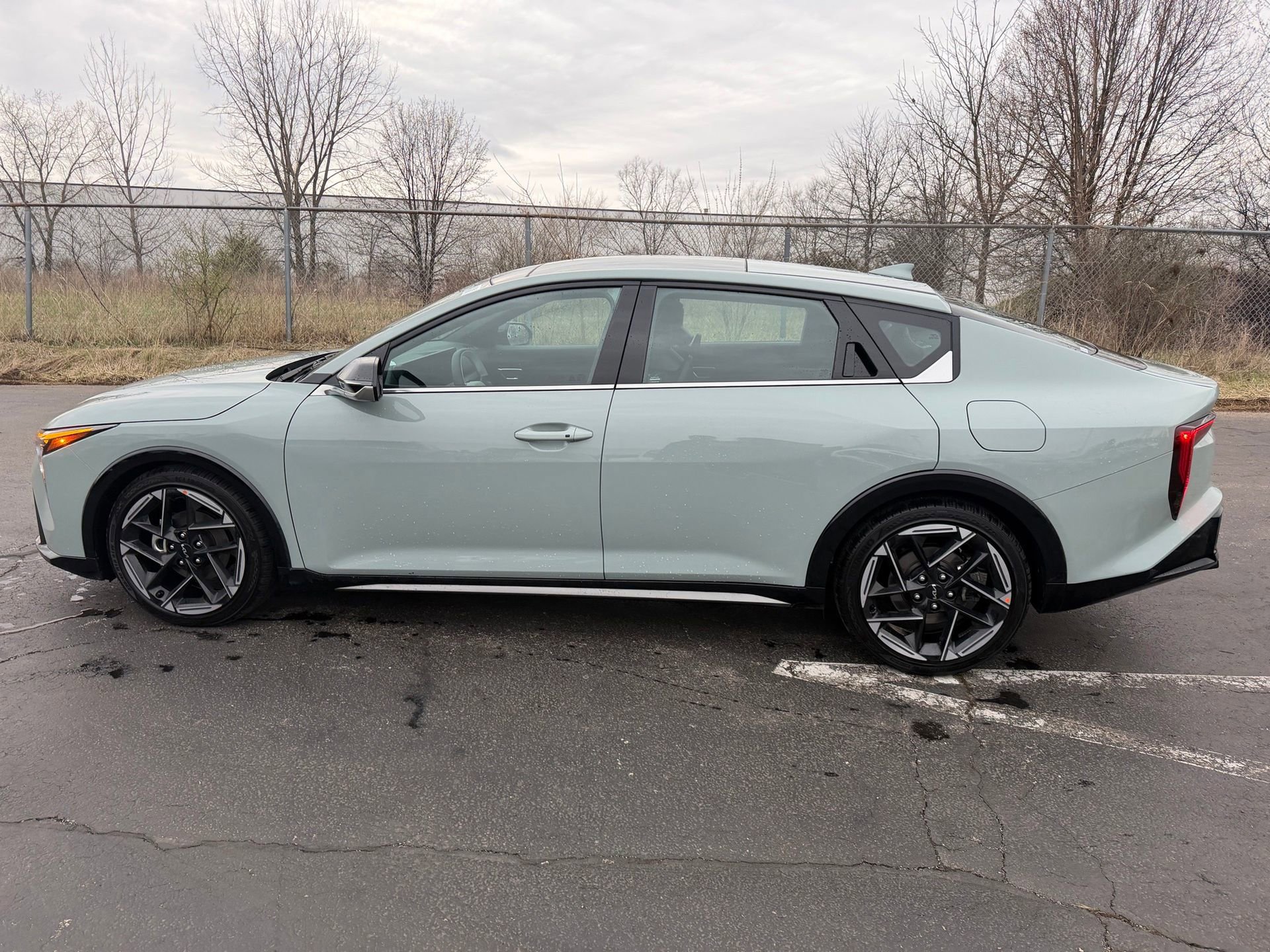 Used 2025 Kia K4 GT-Line w/ GT-Line Sunroof Package image 9