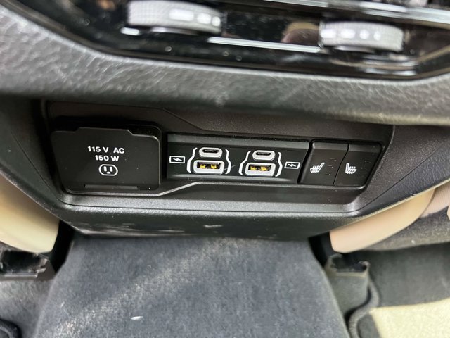 Used 2023 Jeep Grand Cherokee 4WD 4xe image 10