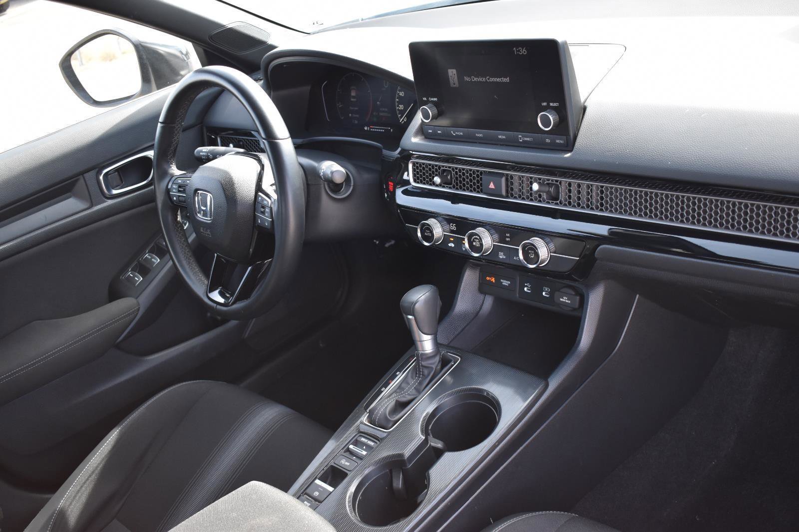 Used 2025 Honda Civic Sport image 10