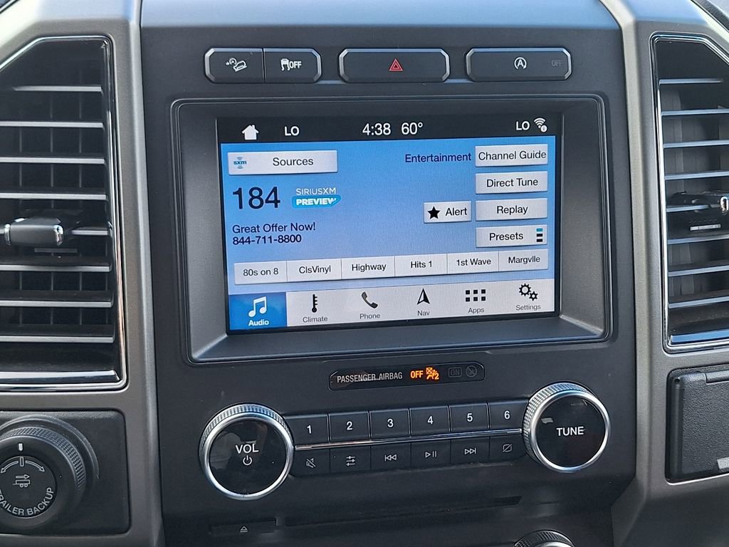Used 2018 Ford Expedition XLT w/ Equipment Group 202A AWD/4WD image 21