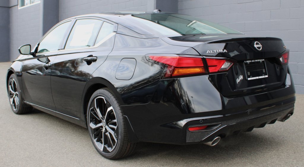 New 2025 Nissan Altima 2.5 SR image 3