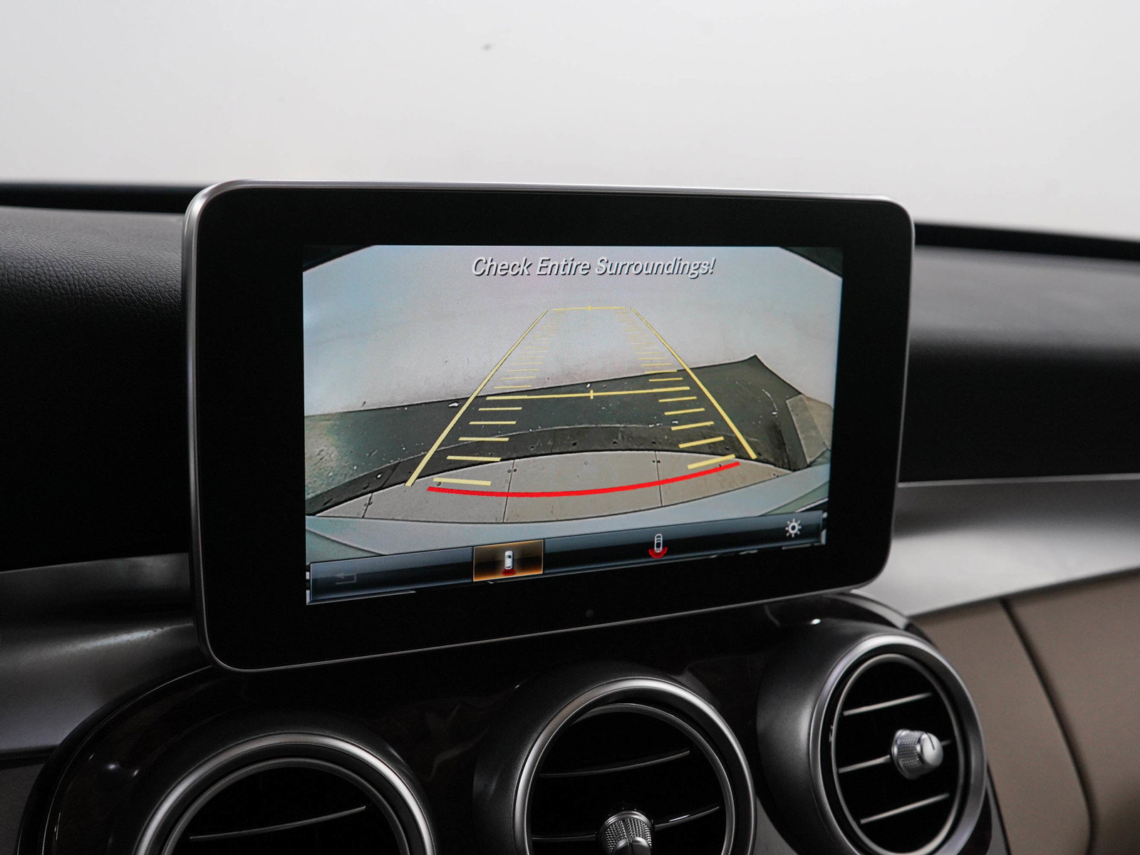 Used 2016 Mercedes-Benz C 300 4MATIC Sedan image 21
