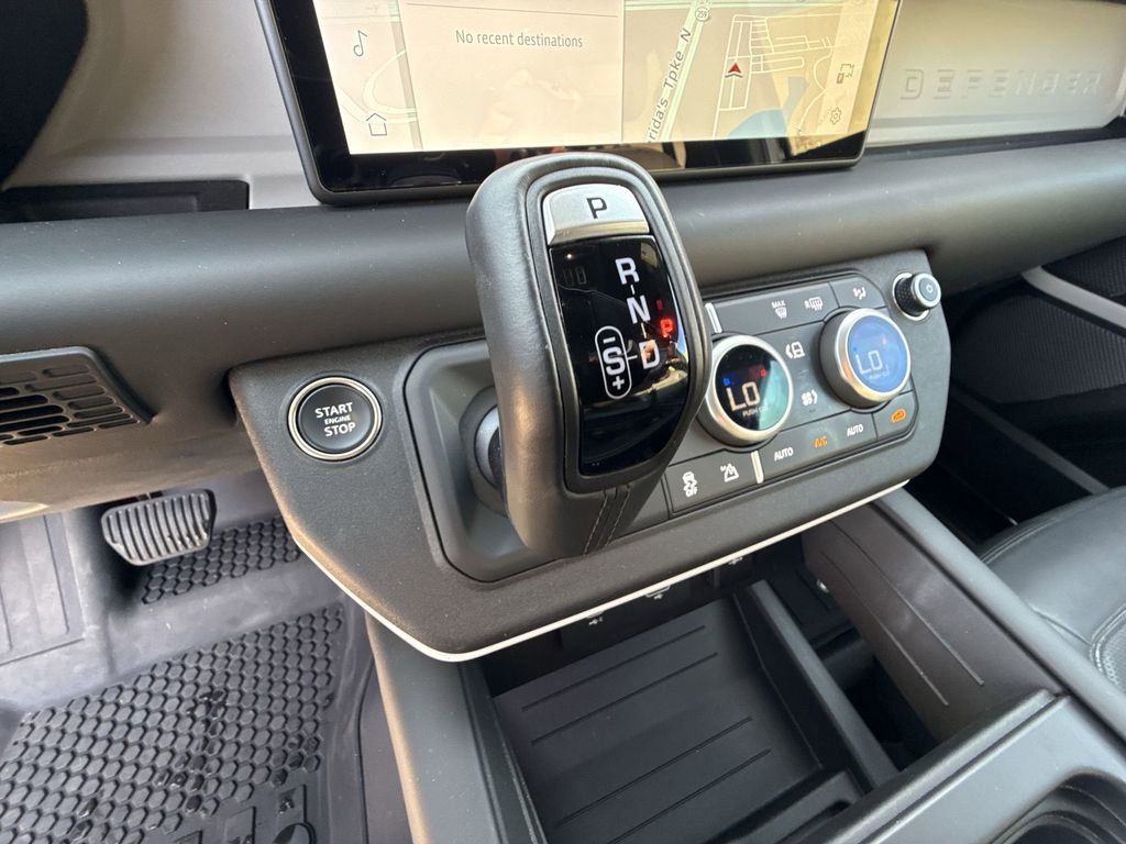 Used 2024 Land Rover Defender 110 S AWD/4WD image 20