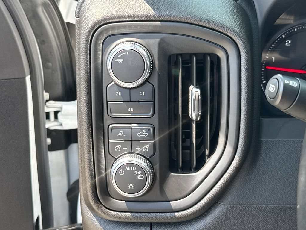 Used 2024 GMC Sierra 2500 Pro AWD/4WD image 15