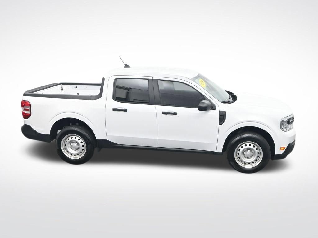 Certified 2024 Ford Maverick XL FWD image 25