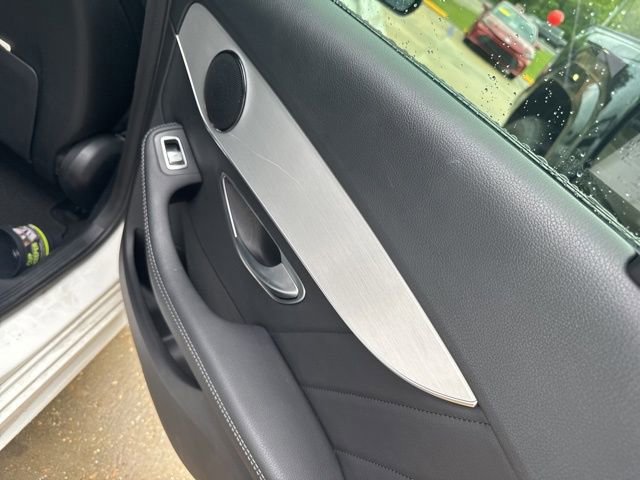 Used 2019 Mercedes-Benz C 300 Sedan image 25