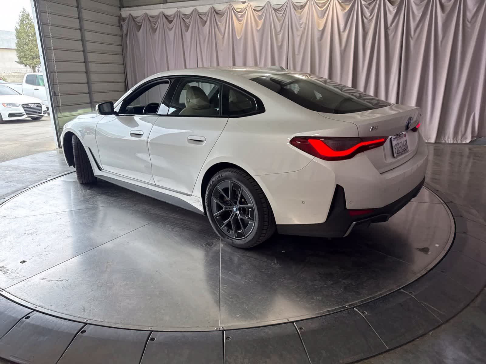 Used 2023 BMW i4 eDrive40 w/ Premium Package RWD image 6