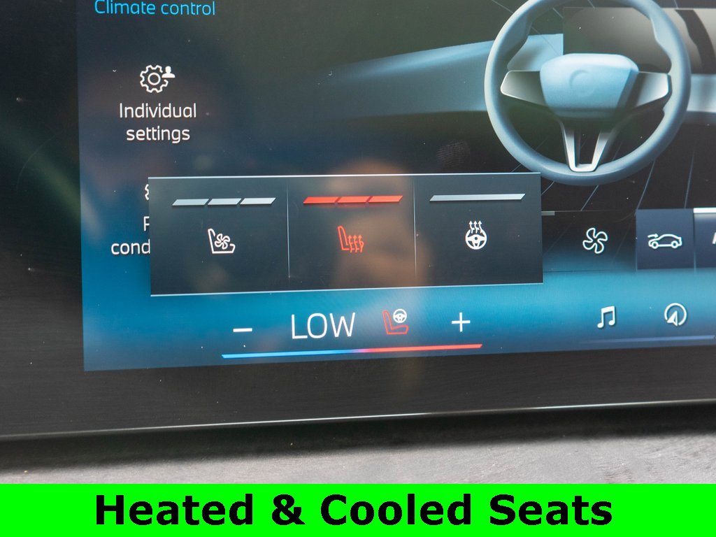 Used 2024 BMW X7 M60i image 28