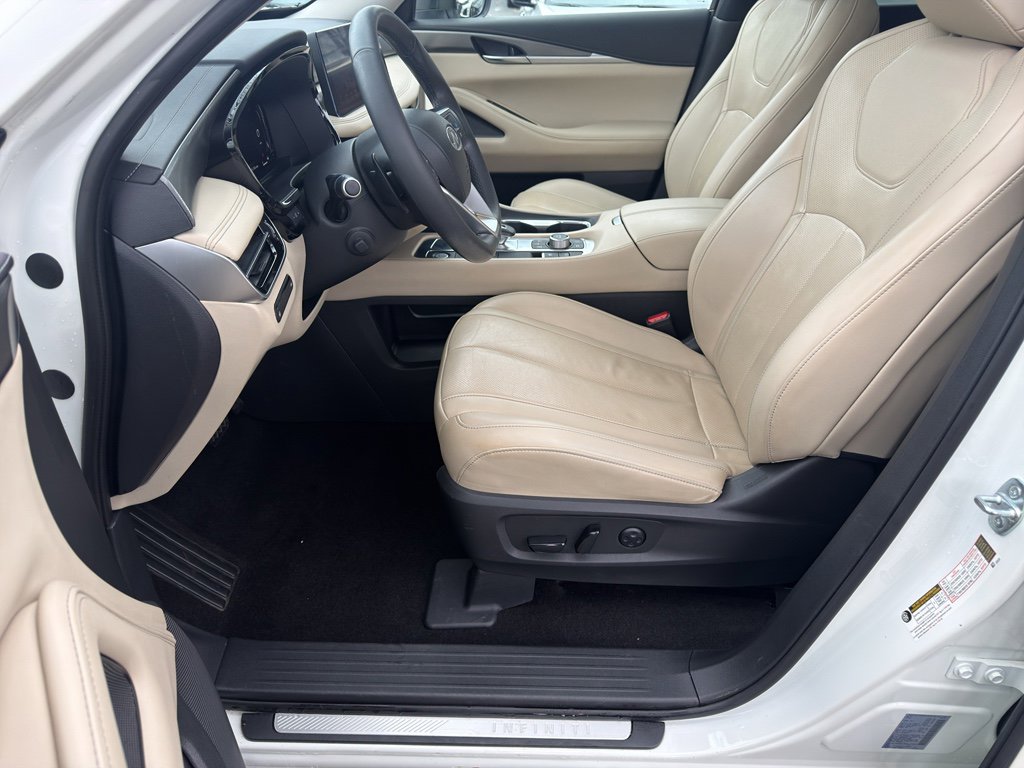 Used 2023 INFINITI QX60 Luxe w/ Cargo Package image 16