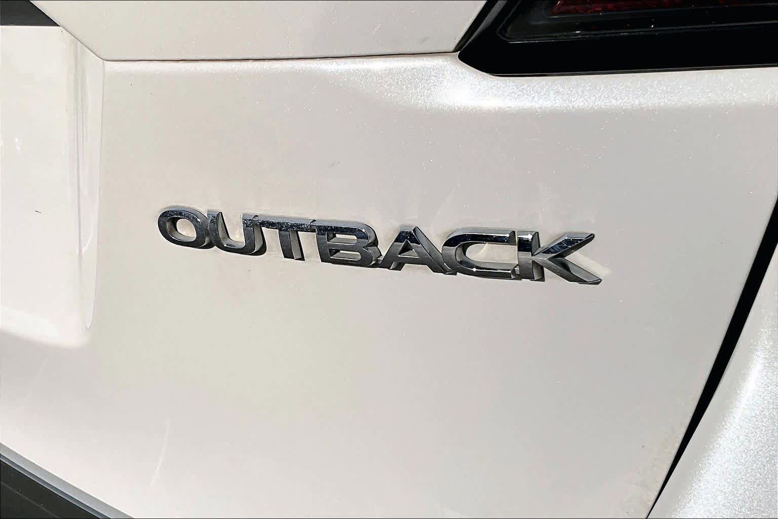 Used 2020 Subaru Outback Limited w/ Popular Package #2 AWD/4WD image 10