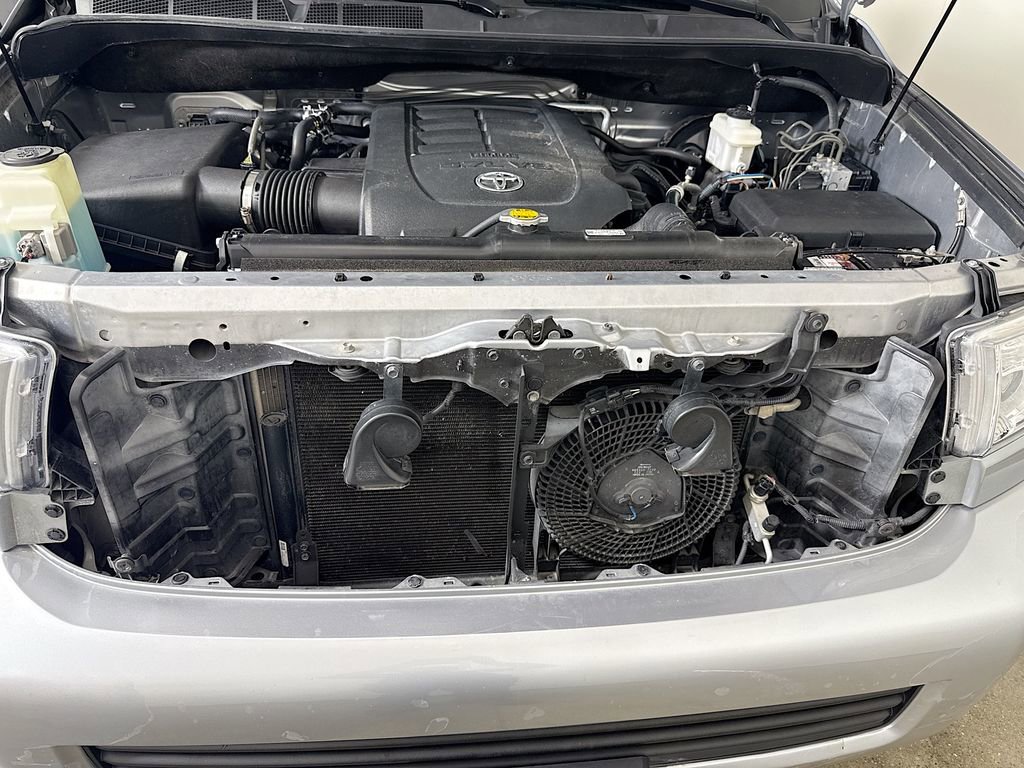 Used 2011 Toyota Sequoia Limited RWD image 32