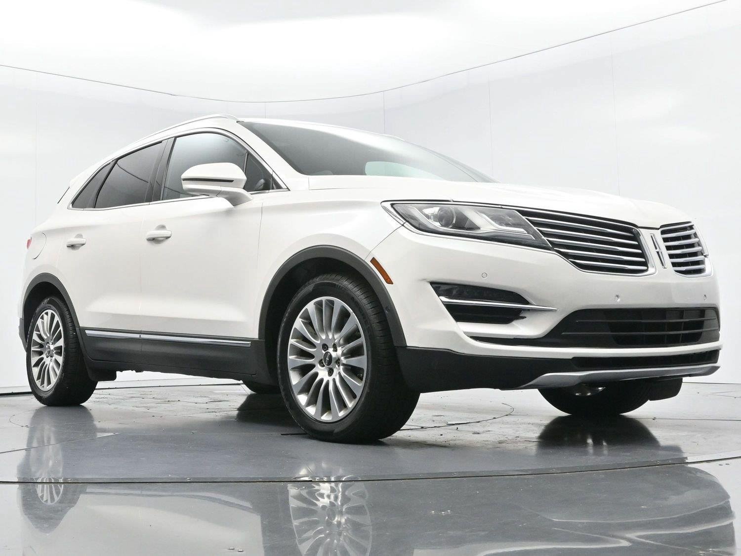Used 2015 Lincoln MKC FWD w/ Equipment Group 102A Reserve image 40