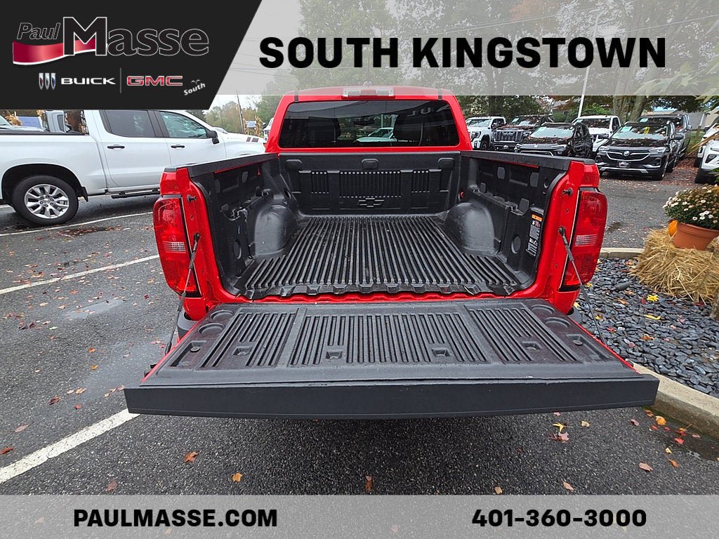 Certified 2019 Chevrolet Colorado W/T w/ Custom Special Edition AWD/4WD image 23