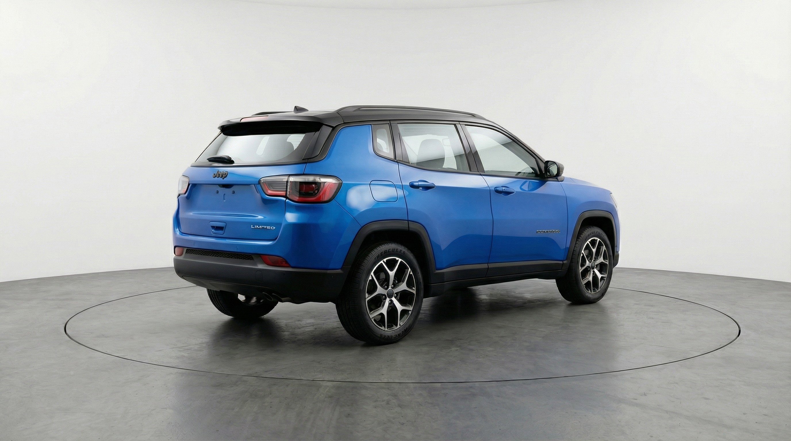Used 2025 Jeep Compass Limited image 9