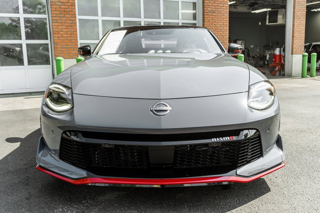 Used 2024 Nissan Z NISMO w/ Floor Mat Package RWD image 29