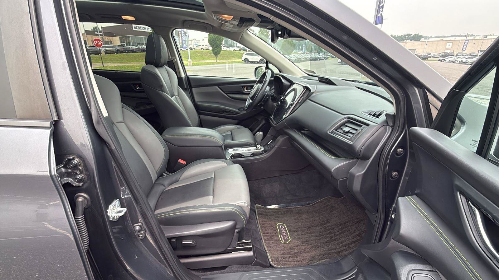 Used 2023 Subaru Ascent Onyx Edition Limited AWD/4WD image 16