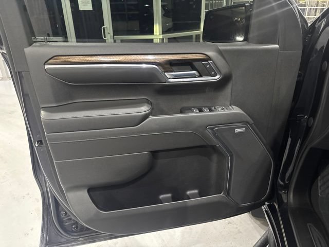 Used 2022 Chevrolet Silverado 1500 LT Trail Boss w/ Convenience Package II AWD/4WD image 15