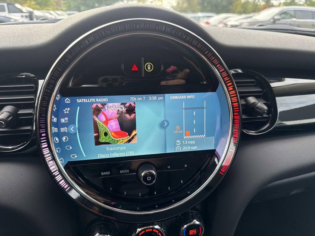 Used 2022 MINI Cooper 2-Door Hardtop image 20