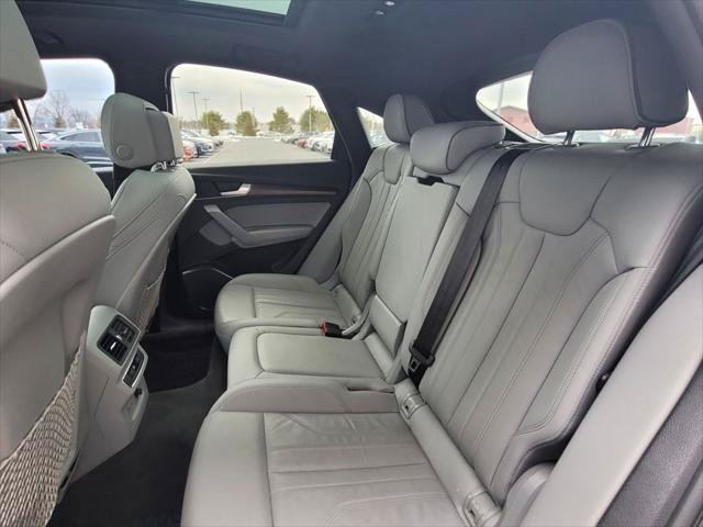Used 2023 Audi Q5 2.0T Premium w/ Convenience Package AWD/4WD image 13