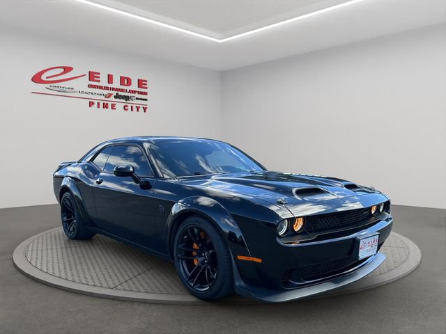 Used 2022 Dodge Challenger SRT Hellcat RWD image 9