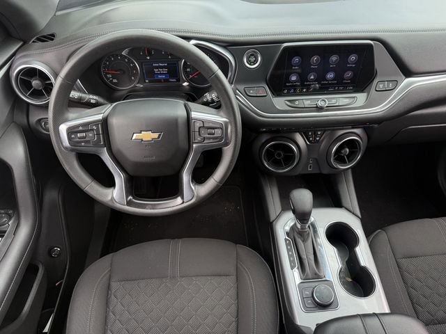 Used 2022 Chevrolet Blazer LT image 13